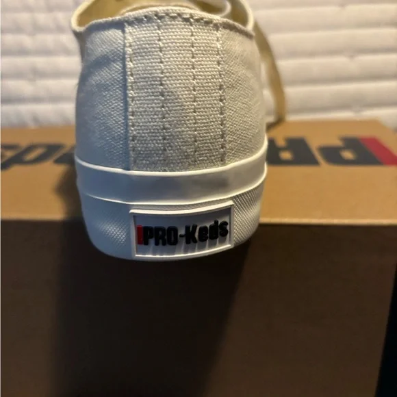 PRO KEDS ROYAL LO CANVAS MEN'S SNEAKERS 100 WHITE - Picture 3 of 4